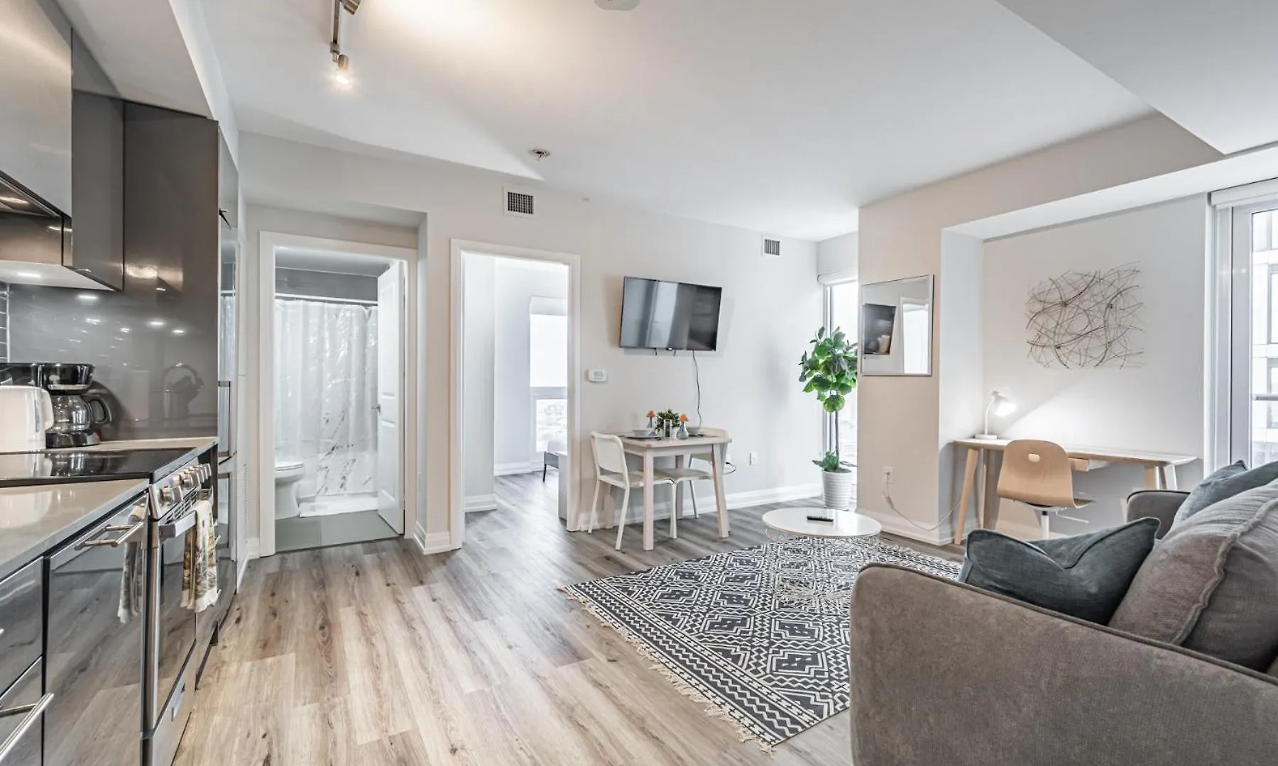 ** Hotel Jarvis Apartment Canada